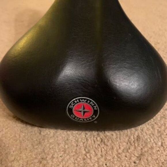 Schwinn Sam Moanie Black Bicycle Seat Saddle - Picture 2 of 11